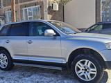 Volkswagen Touareg 2004 годаfor4 200 000 тг. в Павлодар