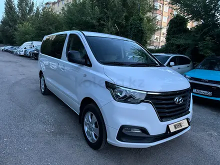 Hyundai Starex 2018 года за 15 000 000 тг. в Алматы – фото 3