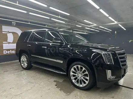 Cadillac Escalade 2020 года за 29 999 999 тг. в Астана – фото 13