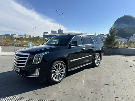 Cadillac Escalade 2020 года за 29 999 999 тг. в Астана – фото 3