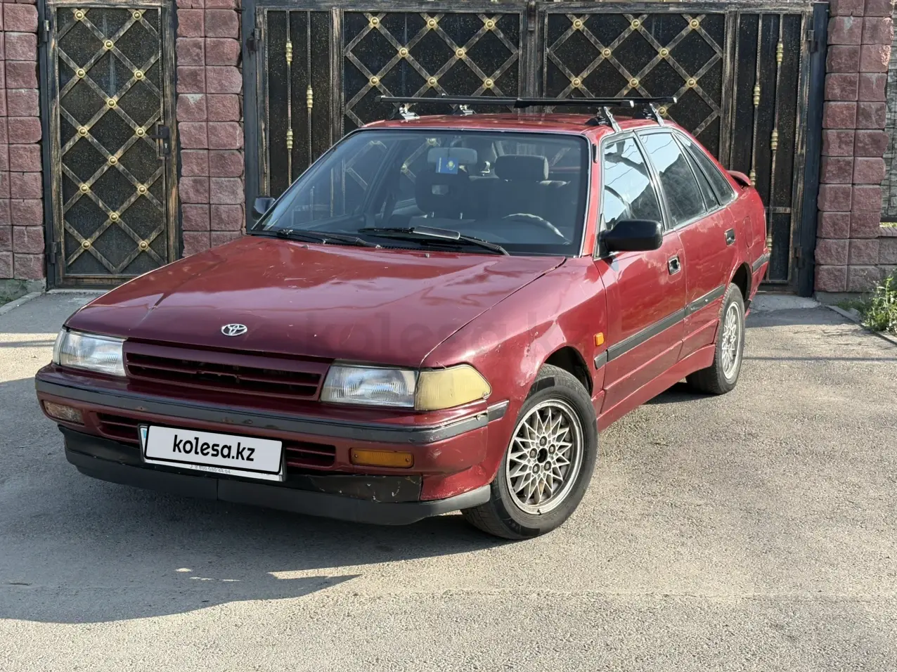 Toyota Carina II, 1990