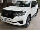 Toyota Land Cruiser Prado 2022 года за 32 500 000 тг. в Алматы