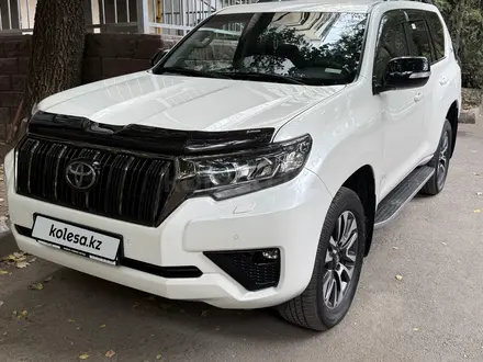 Toyota Land Cruiser Prado 2022 года за 32 500 000 тг. в Алматы