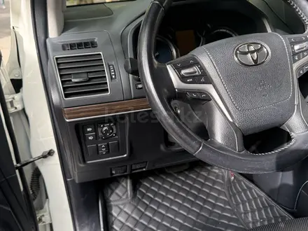 Toyota Land Cruiser Prado 2022 года за 32 500 000 тг. в Алматы – фото 9