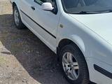 Volkswagen Golf 2001 года за 2 500 000 тг. в Шымкент