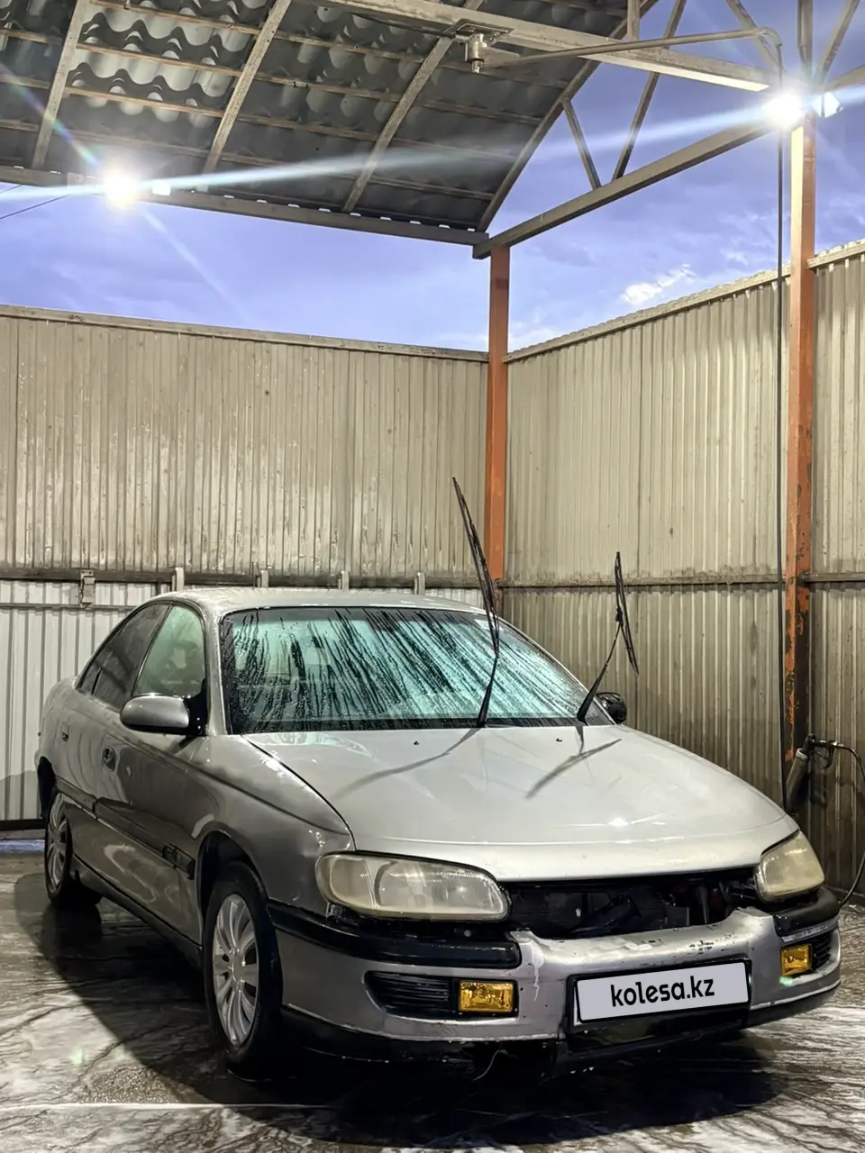 Opel Omega, 1995