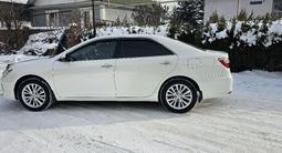 Toyota Camry 2015 годаfor11 200 000 тг. в Алматы – фото 3