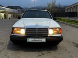 Mercedes-Benz E 300 1987 года за 1 200 000 тг. в Алматы – фото 4