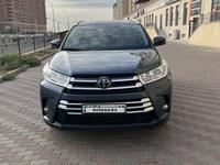 Toyota Highlander 2018 года за 18 900 000 тг. в Алматы