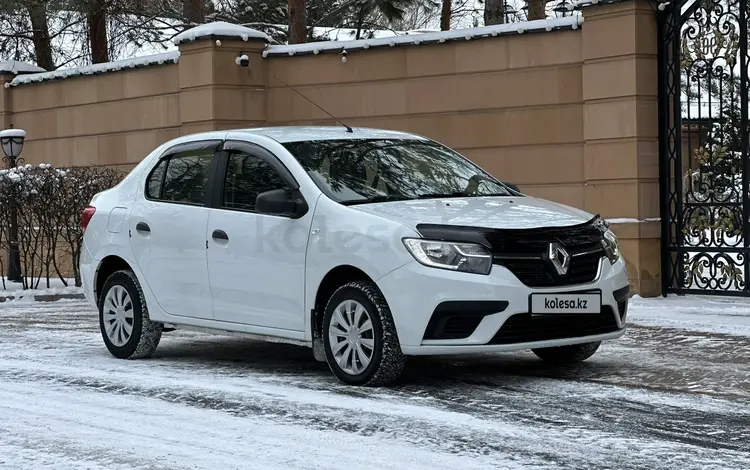 Renault Logan 2018 годаүшін3 500 000 тг. в Караганда