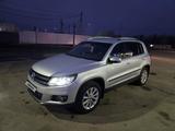 Volkswagen Tiguan 2015 года за 7 500 000 тг. в Караганда