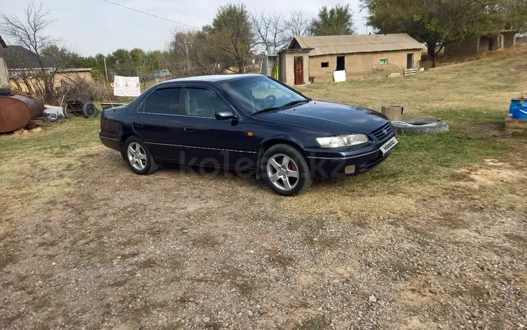 Toyota Camry 1997 годаfor3 600 000 тг. в Шымкент