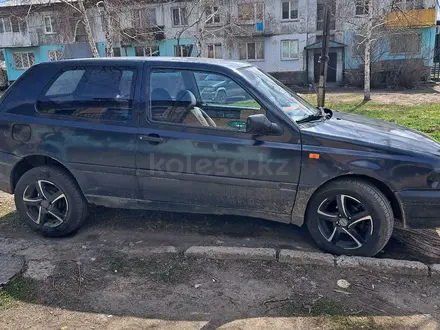 Volkswagen Golf 1993 года за 650 000 тг. в Усть-Каменогорск – фото 4