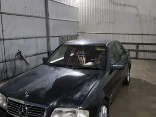 Mercedes-Benz C 280