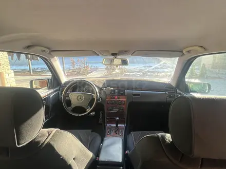 Mercedes-Benz E 280 1998 года за 4 200 000 тг. в Алматы – фото 35