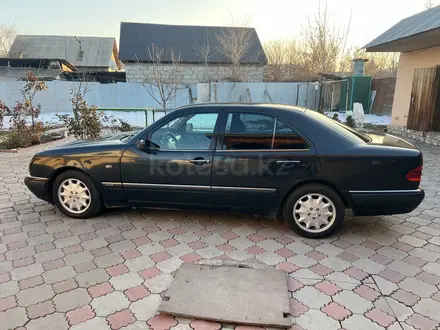 Mercedes-Benz E 280 1998 года за 4 200 000 тг. в Алматы – фото 7