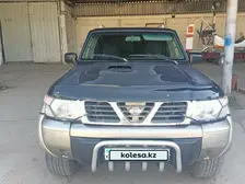 Nissan Patrol, 1999