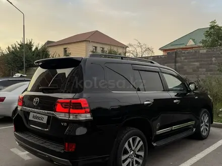 Toyota Land Cruiser 2016 года за 29 500 000 тг. в Алматы – фото 4