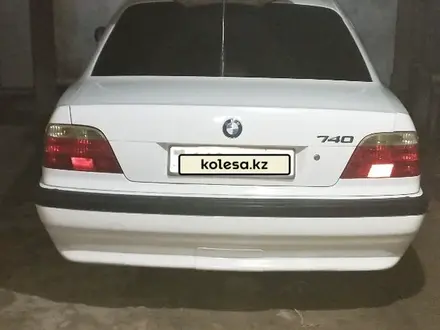 BMW 740 1995 года за 2 350 000 тг. в Алматы