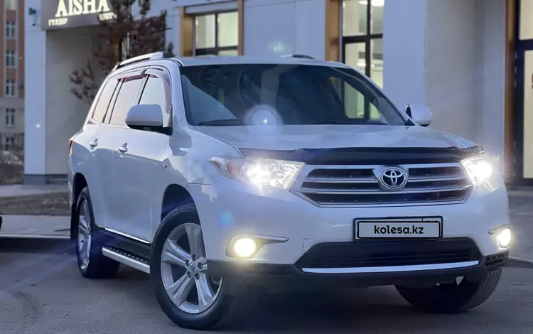 Toyota Highlander 2011 годаүшін10 900 000 тг. в Астана