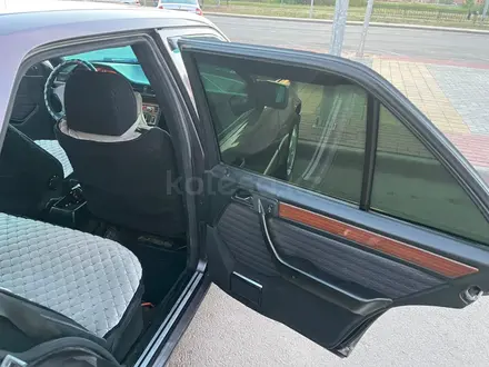 Mercedes-Benz E 230 1991 года за 1 650 000 тг. в Караганда – фото 13