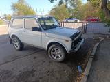 ВАЗ (Lada) Lada 2121 2013 года за 2 000 000 тг. в Тараз – фото 2