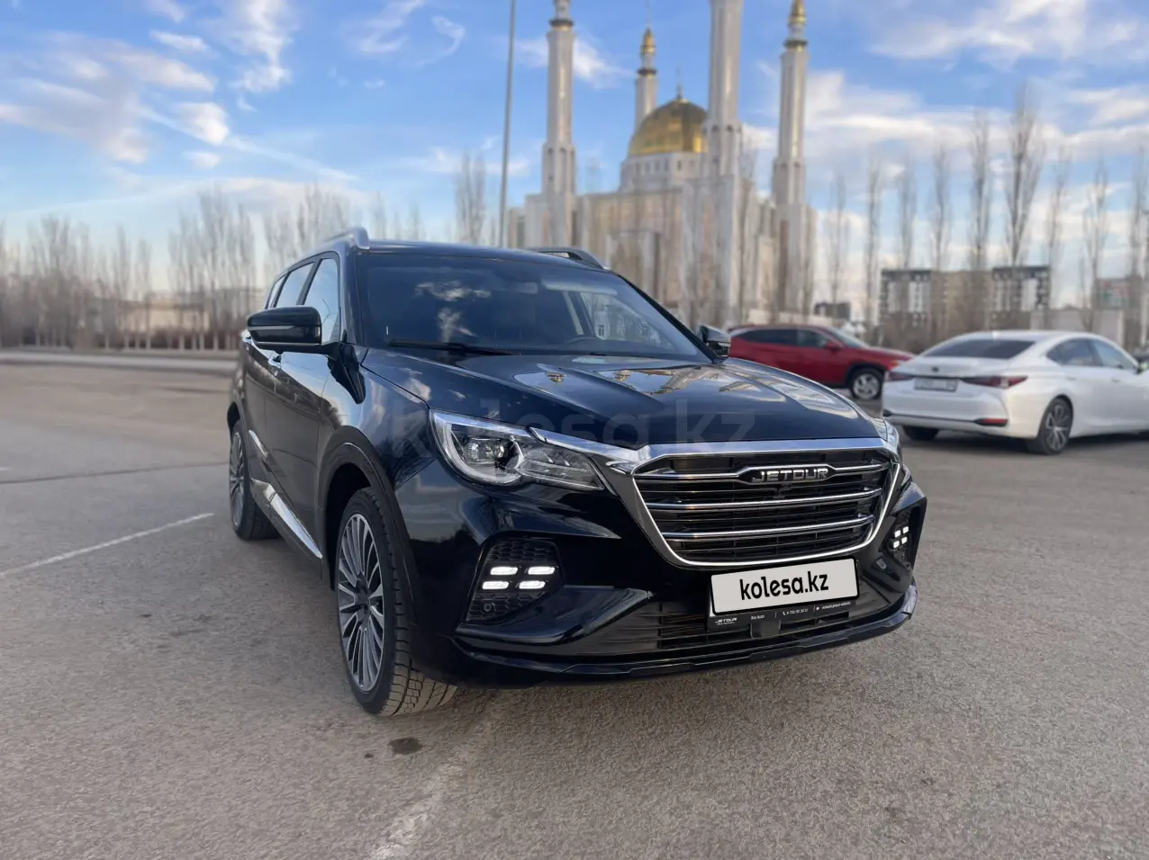 Джетур X70, 2024