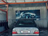 Mercedes-Benz E 320 1991 года за 1 050 000 тг. в Астана – фото 2