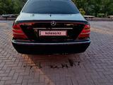 Mercedes-Benz S 320 2000 годаfor3 000 000 тг. в Караганда – фото 4