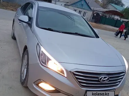 Hyundai Sonata 2017 года за 8 500 000 тг. в Актобе – фото 4