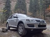 Volkswagen Touareg 2007 годаүшін6 750 000 тг. в Алматы