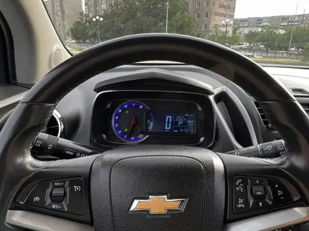 Chevrolet Tracker 2013 года за 5 500 000 тг. в Семей – фото 10