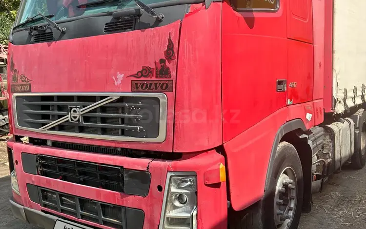 Volvo  FH 2003 года за 23 000 000 тг. в Аксукент