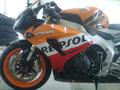 Honda  CBR1000RR Repsol HRC 2007 года за 6 500 000 тг. в Алматы – фото 4
