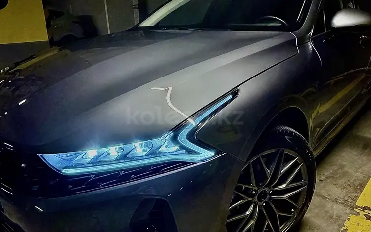 Kia K5 2025 года за 13 500 000 тг. в Алматы