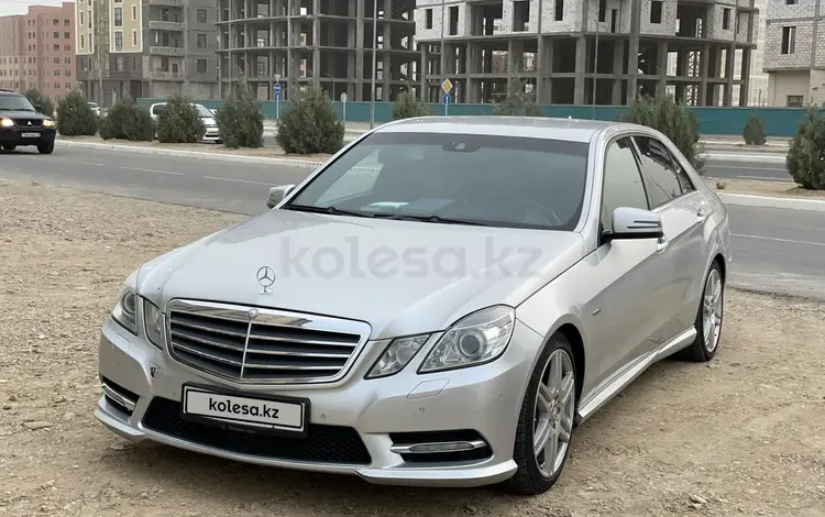 Mercedes-Benz E 200 2012 годаүшін9 500 000 тг. в Актау