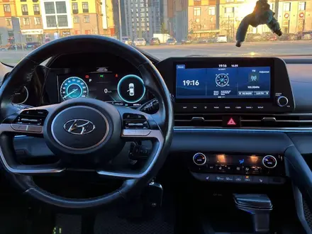 Hyundai Elantra 2021 года за 8 150 000 тг. в Караганда – фото 10