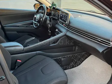 Hyundai Elantra 2021 года за 8 150 000 тг. в Караганда – фото 11