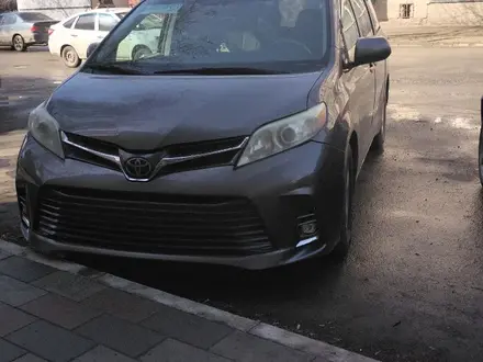 Toyota Sienna 2013 года за 7 000 000 тг. в Актобе