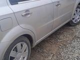 Chevrolet Aveo 2007 годаfor2 000 000 тг. в Атырау – фото 4