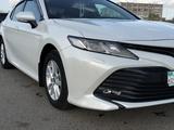 Toyota Camry 2021 года за 14 500 000 тг. в Усть-Каменогорск – фото 3