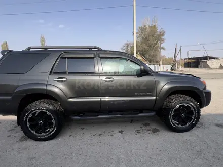 Toyota 4Runner 2005 года за 15 500 000 тг. в Алматы – фото 17