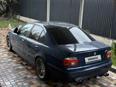 BMW 530 2000 года за 6 000 000 тг. в Алматы – фото 4