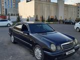 Mercedes-Benz E 280 1997 года за 2 300 000 тг. в Астана – фото 4