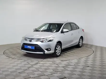 Toyota Yaris 2013 года за 3 490 000 тг. в Алматы