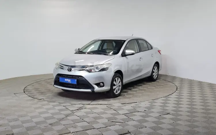 Toyota Yaris 2013 года за 3 490 000 тг. в Алматы