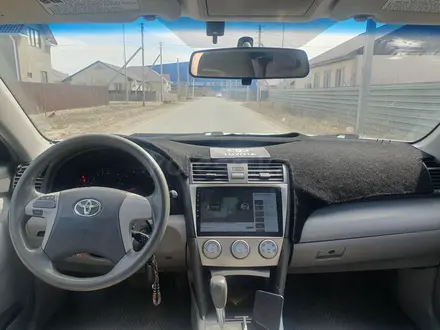 Toyota Camry 2011 года за 6 500 000 тг. в Атырау – фото 11