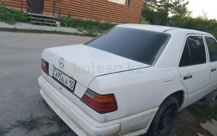 Mercedes-Benz E 300 1991 годаүшін190 000 тг. в Затобольск