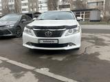 Toyota Camry 2014 годаүшін9 500 000 тг. в Усть-Каменогорск