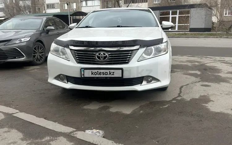 Toyota Camry 2014 годаүшін9 500 000 тг. в Усть-Каменогорск